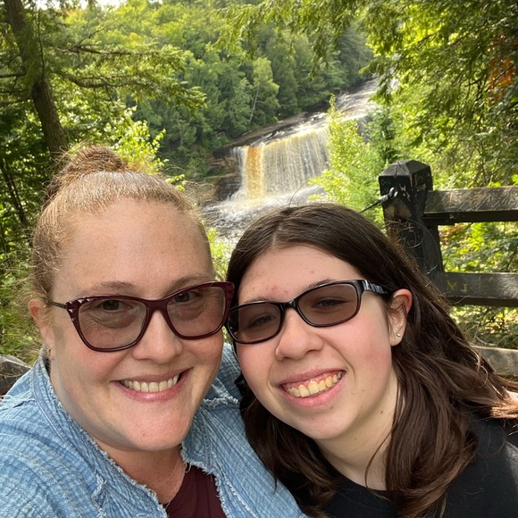 @segwaller Sarah’s Live Show Listing! We’re Live! Like this post - get notified! - Picture 3 of 10